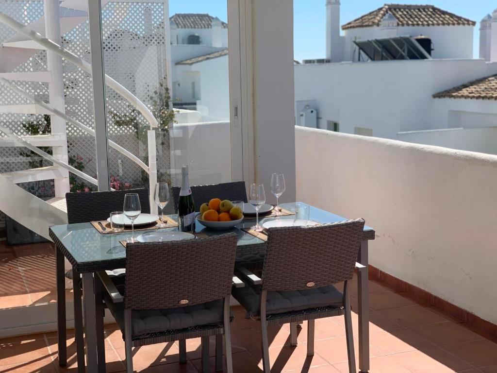 Ático Romano Estepona Exterior foto